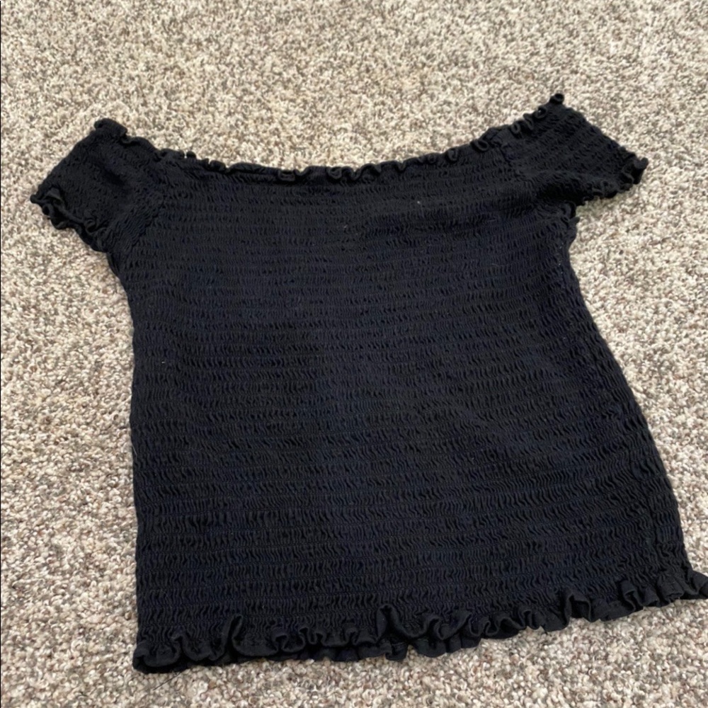 Brandy Melville John Galt Scrunch Crop Top
